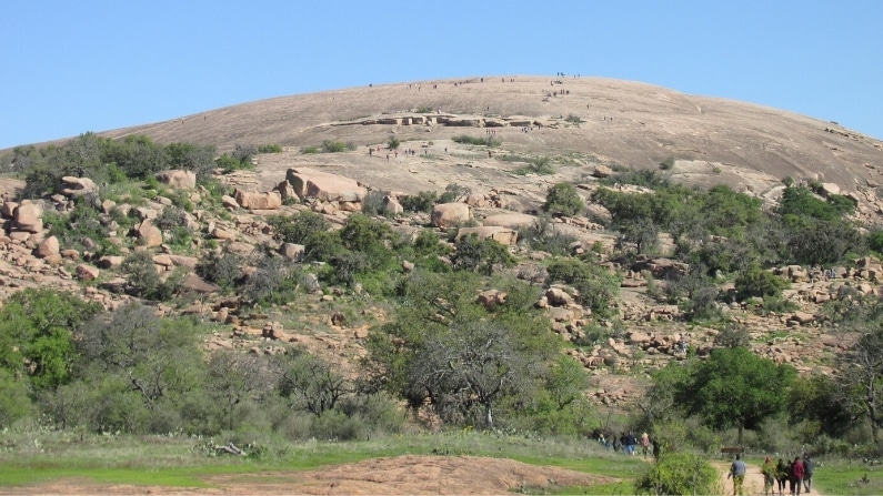 For Refresh or Sponsored Post – You Can Climb This Massive Pink Granite Dome in the Hill Country That May or May Not Be Magical
